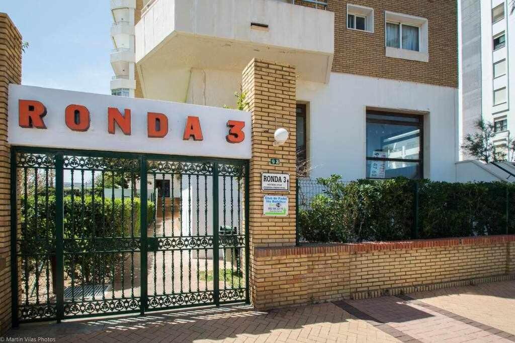 شقة Ronda 3 Con Enorme Terraza Soleada فوينخيرولا المظهر الخارجي الصورة